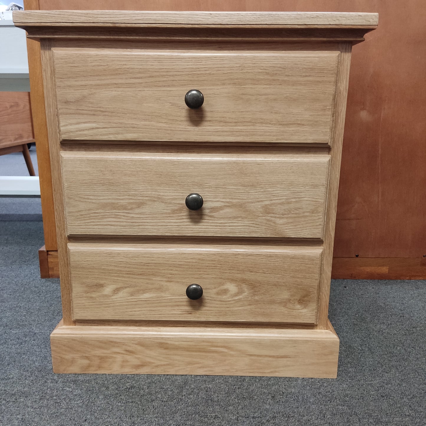 Solid oak 3 drawers bedside table