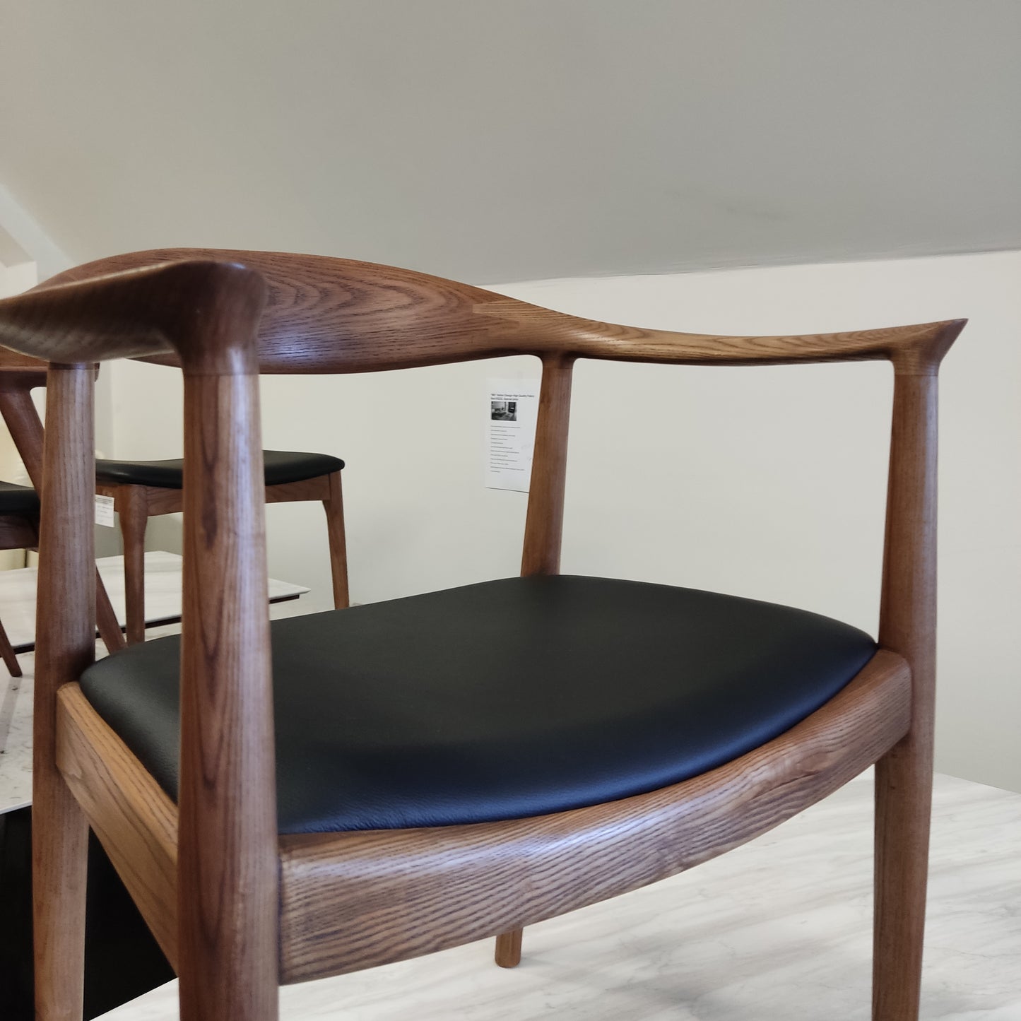 Replica Kennedy (Round) Chair with Top Grain Leather, 3 color available now