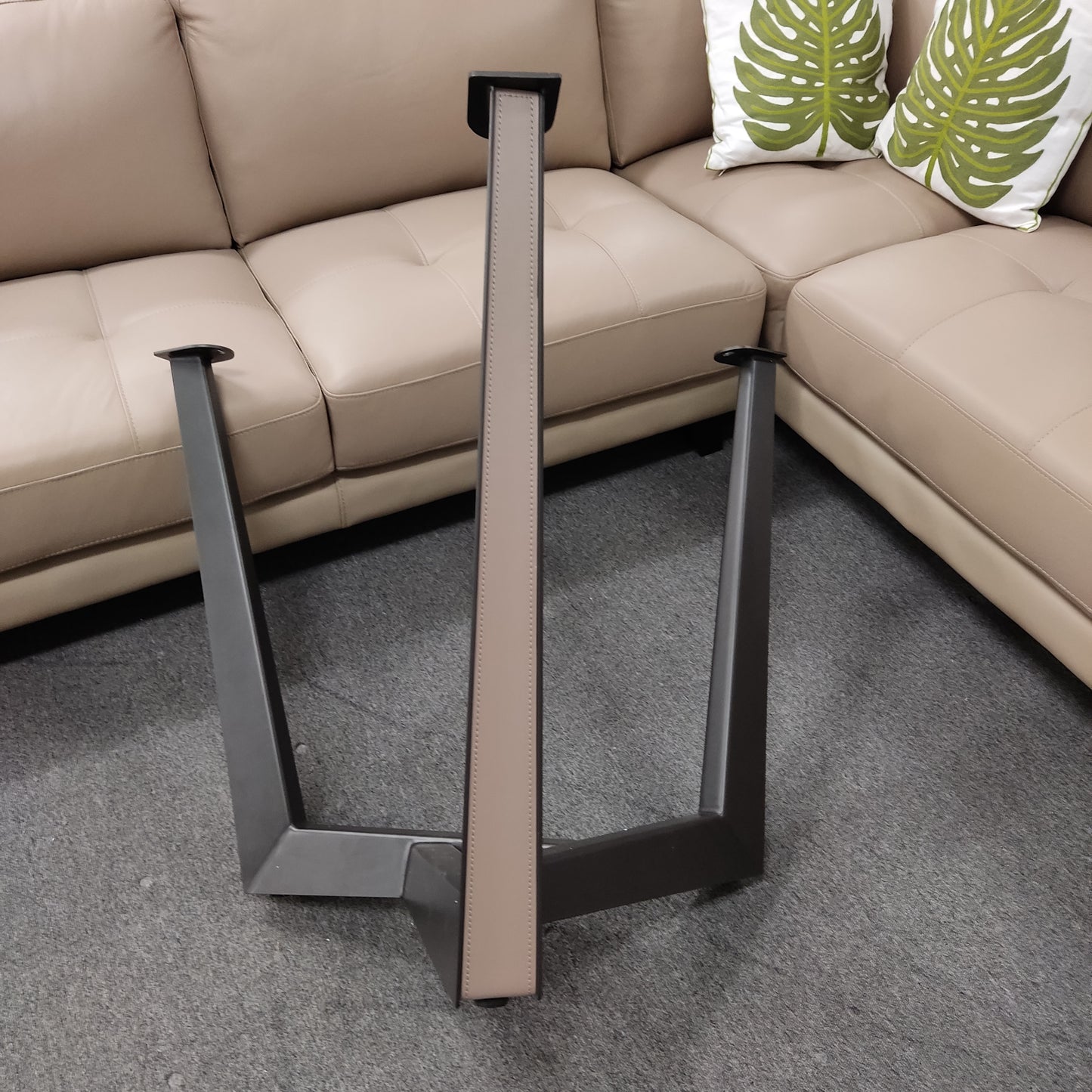 #2012 Marble Top Dining Table -Dia150cm *Special now*