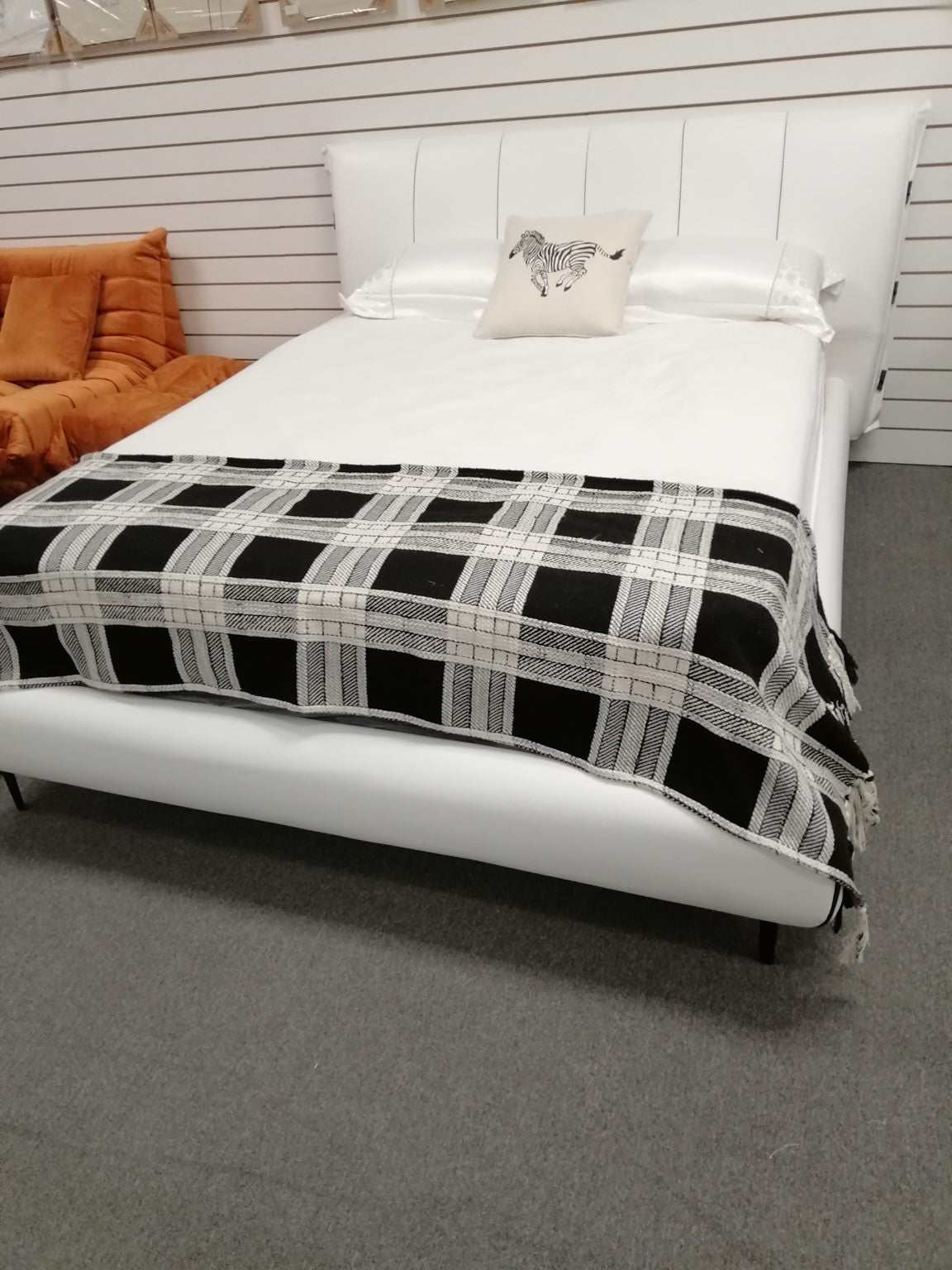 Snow white Italian Leather Bed 805, 2 sizes in stock