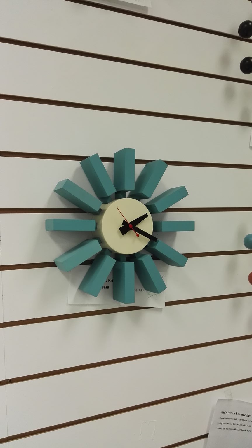 Nelson Cog Clock 2 color avaliable