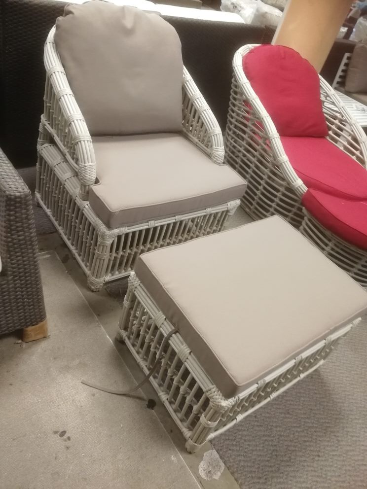 Thick round PE rattan outdoor 5 pcs set #630, Special now.