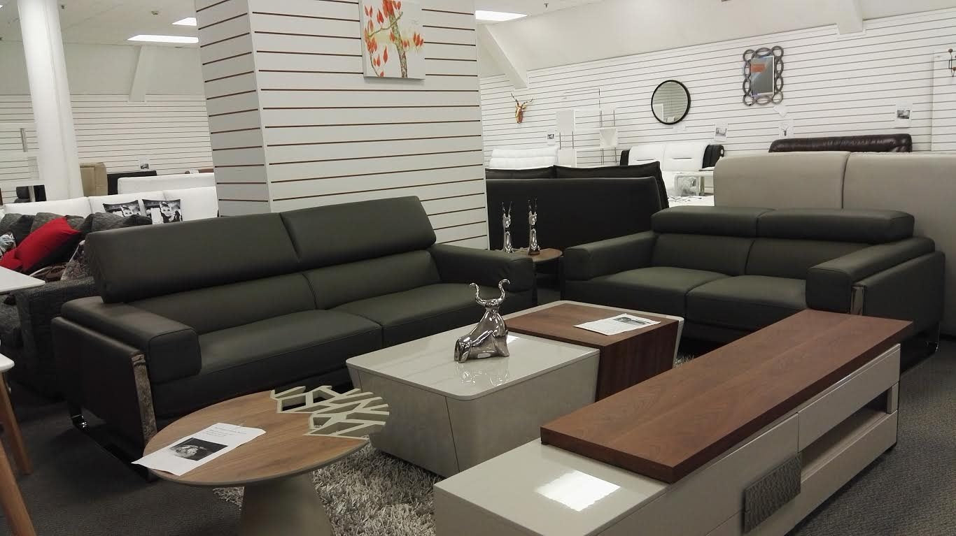 3+2 Full Italian Leather Lounge Suite #880, 2 colours Available , Special now