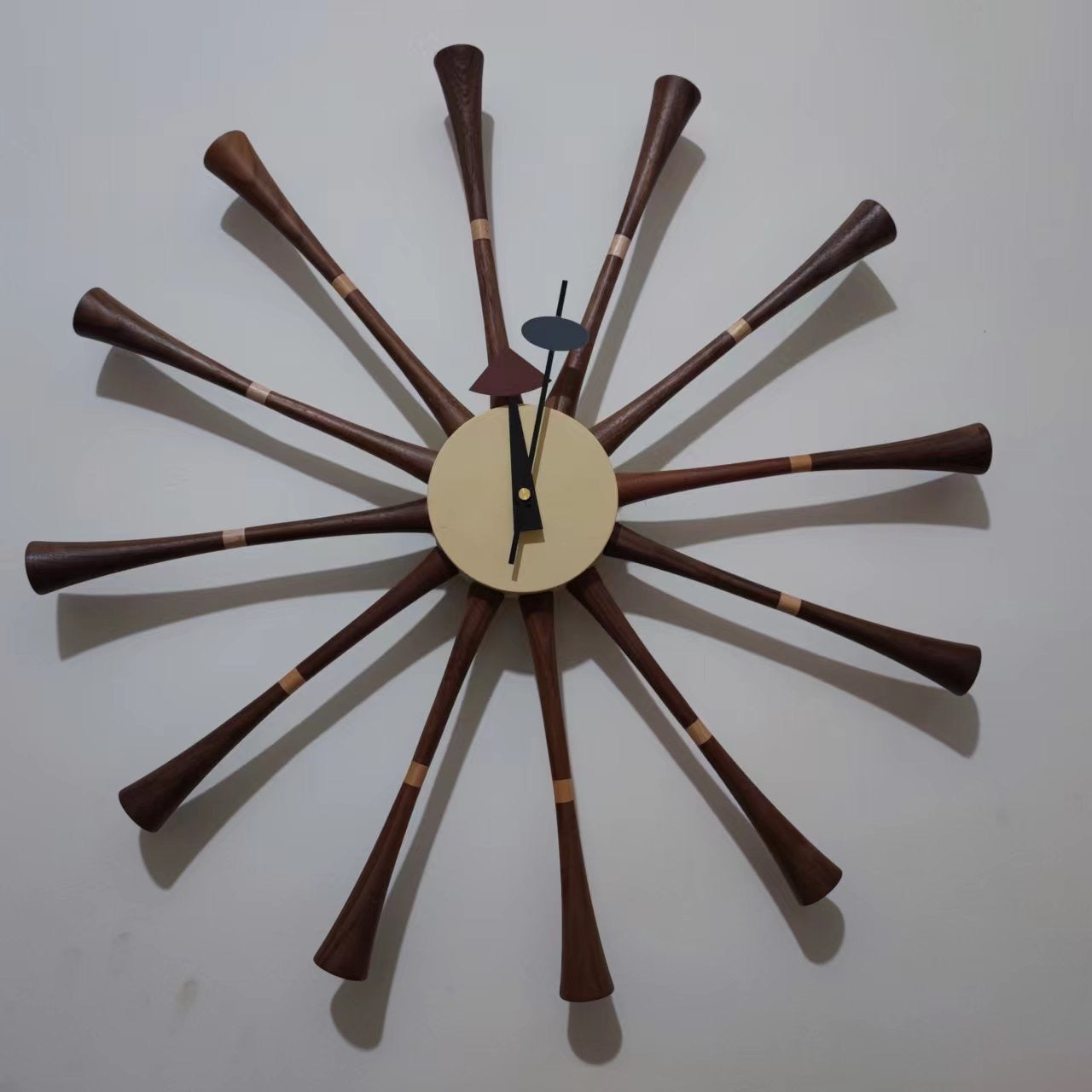 Nelson Spindle Clock 2 color hands available