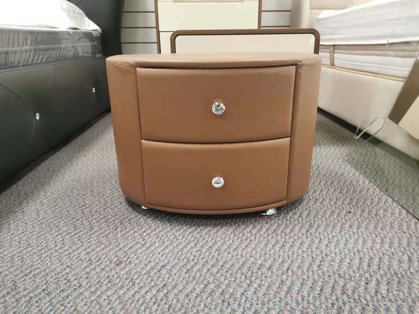 Nice design Oval shaped bedside table K106.