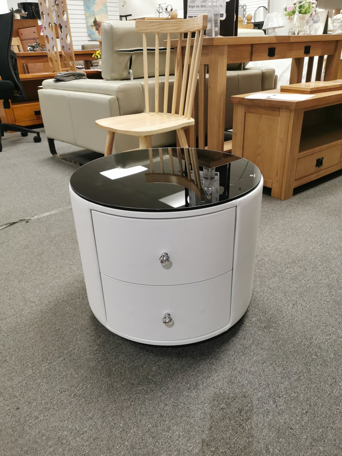 Nice design Round bedside table F16