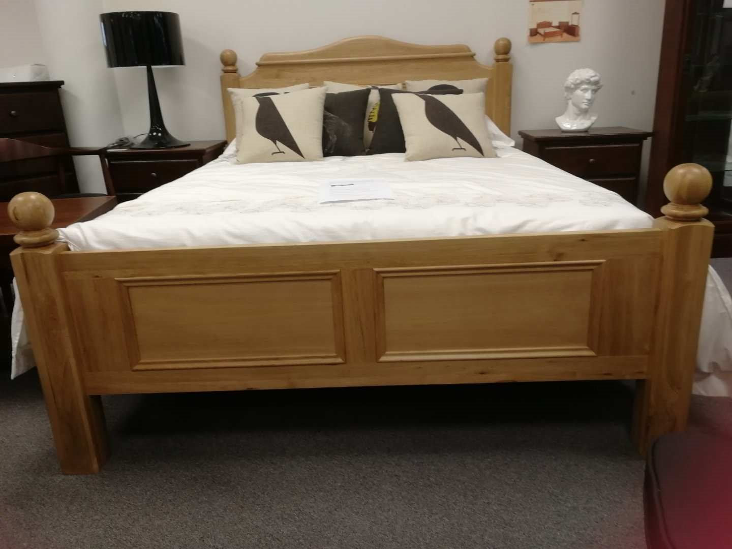 Solid Oak Bed Frame, queen and king size natural colour.