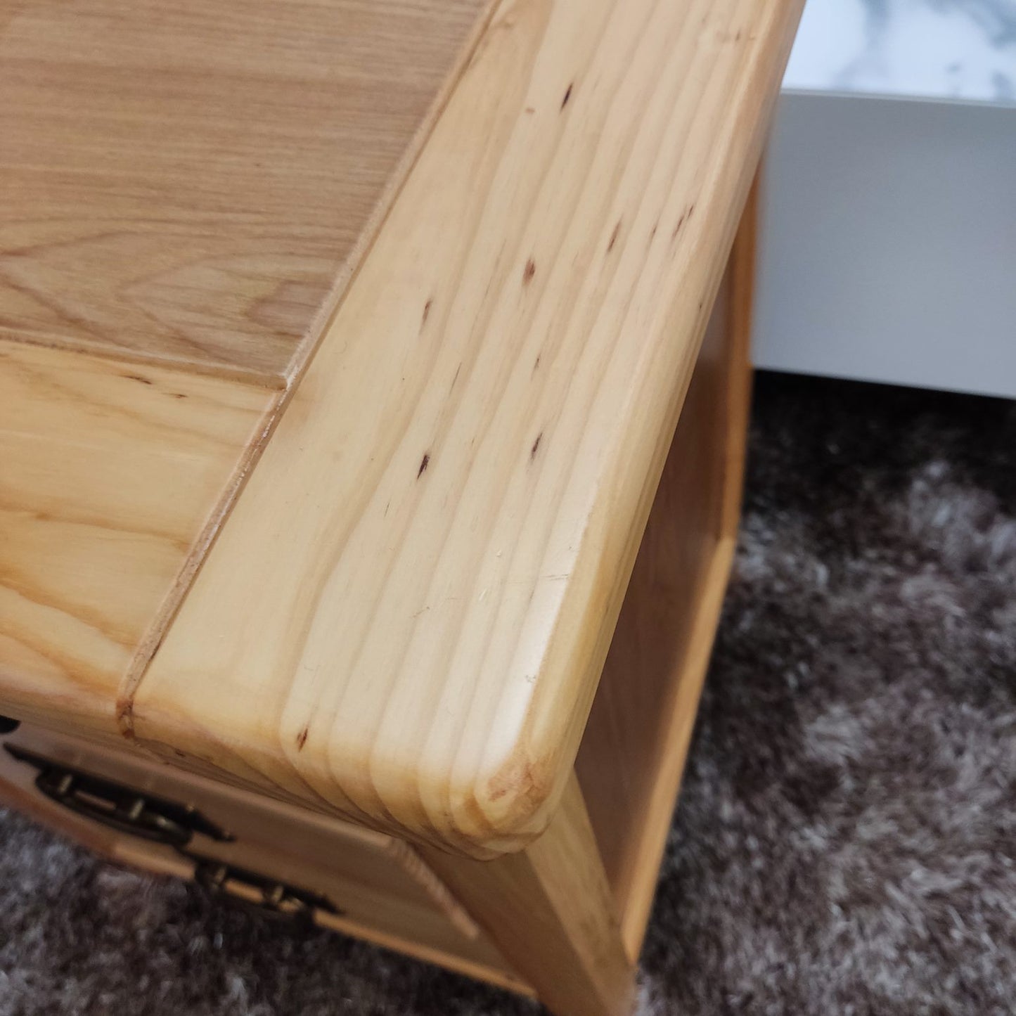 *MG* Solid pine wood Bedside table with 3 drawers