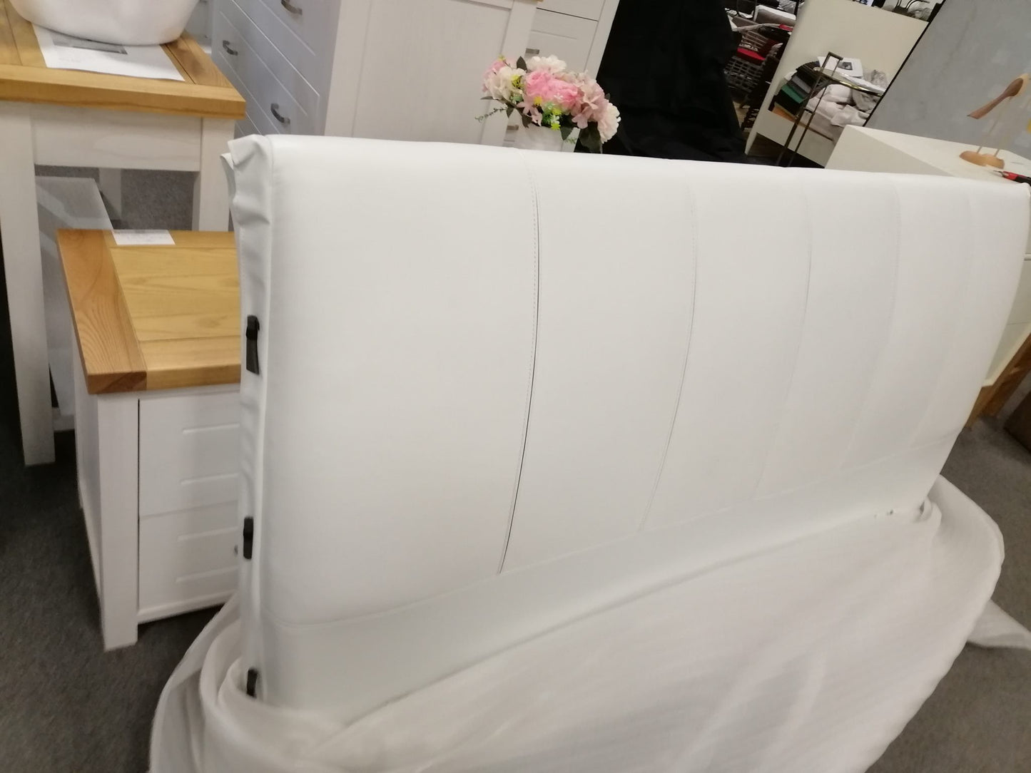 Snow white Italian Leather Bed 805, 2 sizes in stock