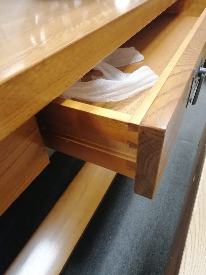High Quality Solid Oak Hall table *Available*