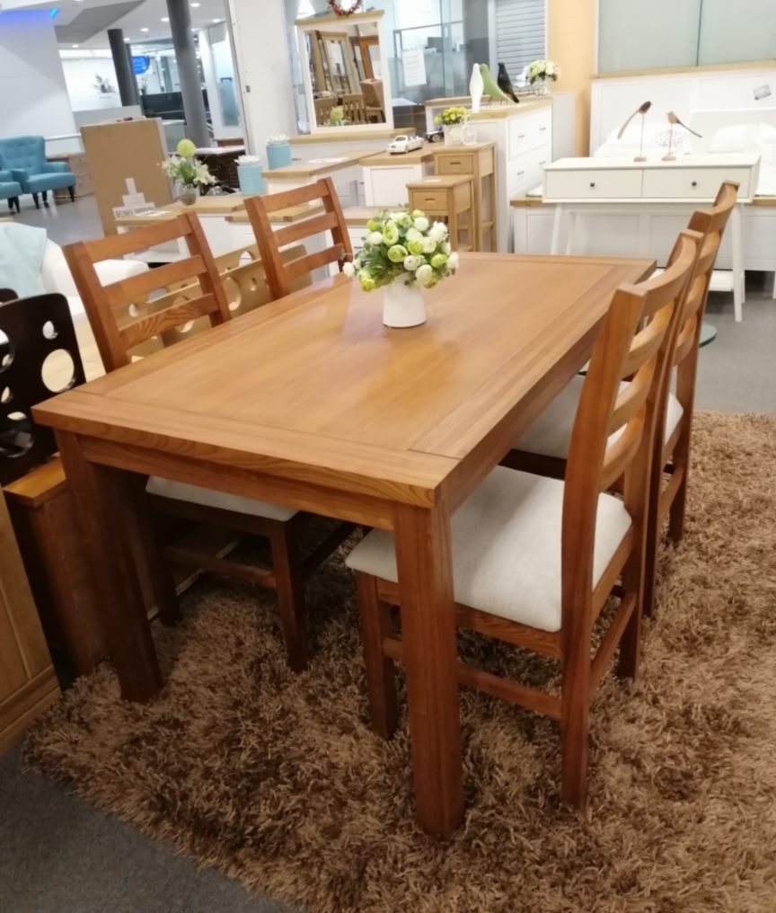 Solid Wood Dining Table - Walnut - 150cm - CLEARANCE