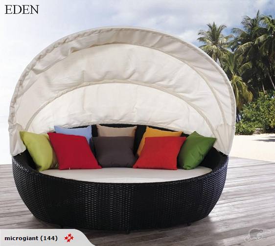 EDEN PE rattan Daybed with tent by order