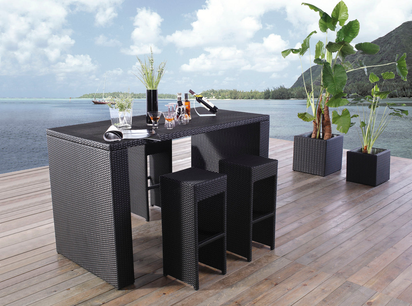 Hiview 7pc Outdoor Rattan Bar set brown colour available